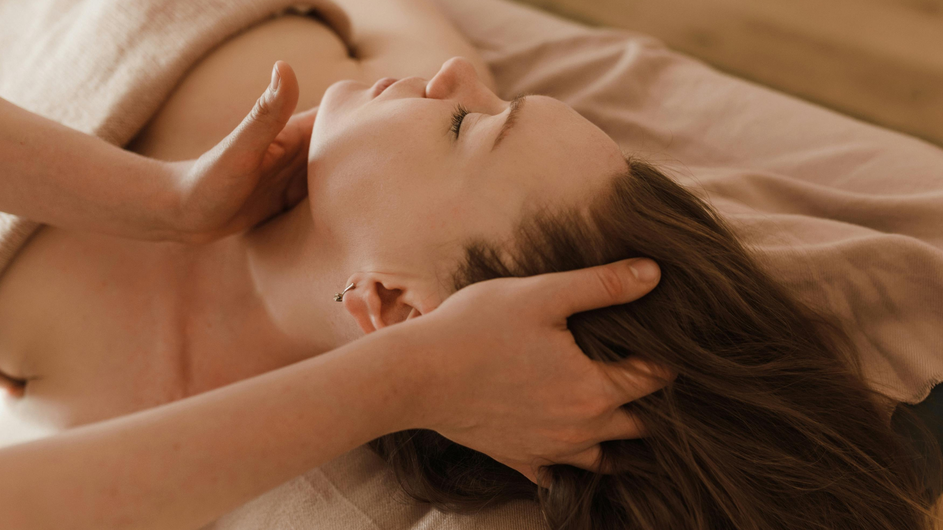 Why Lymphatic Drainage Massage Is the Self-Care You Didn’t Know You Needed