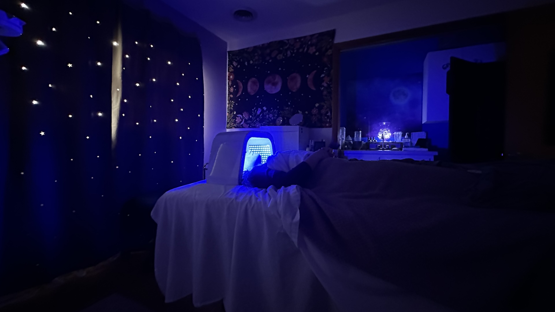 Glow Deeper: The Benefits of 7 Color LED Light Therapy in Morris, IL